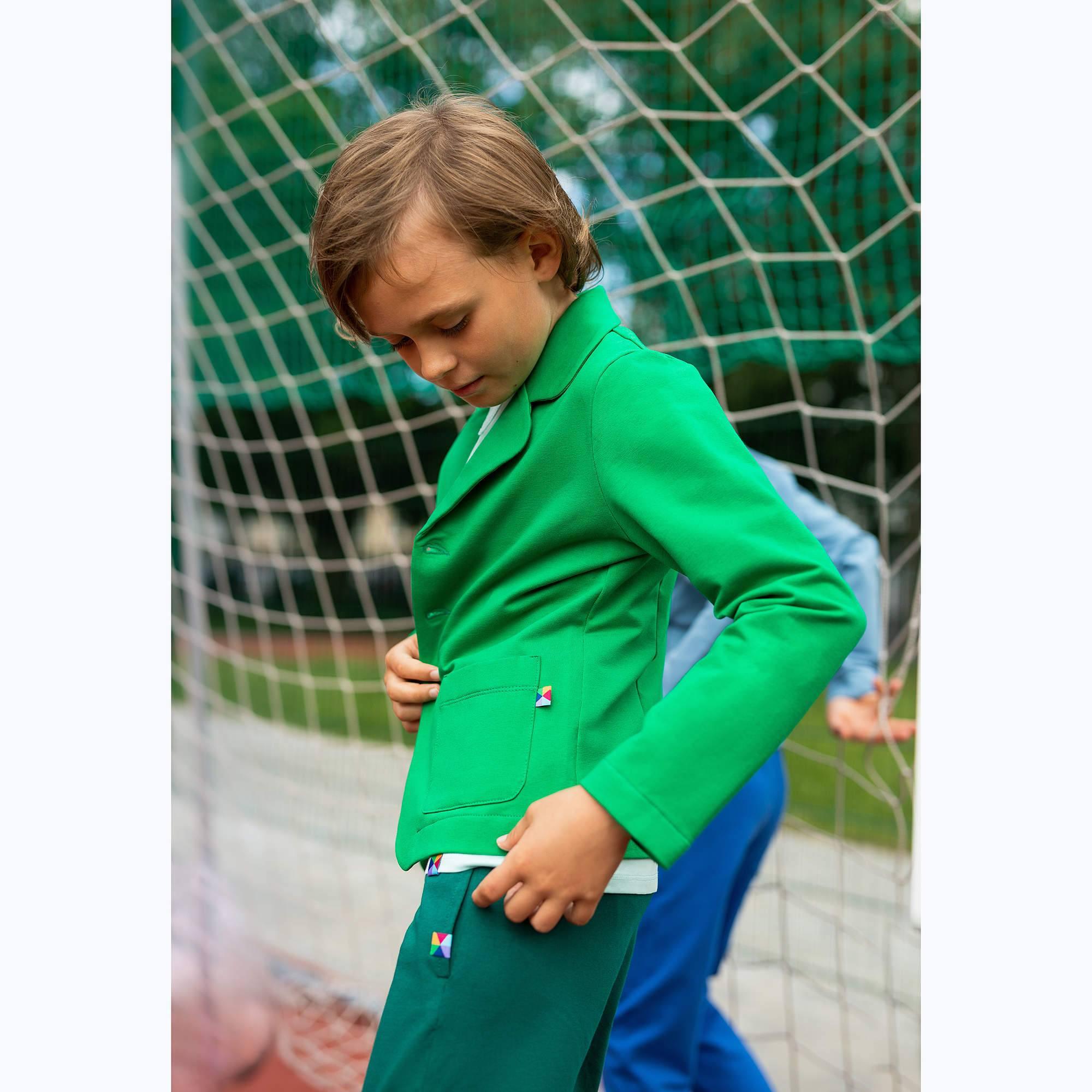 Bottle-green pants with a pleat