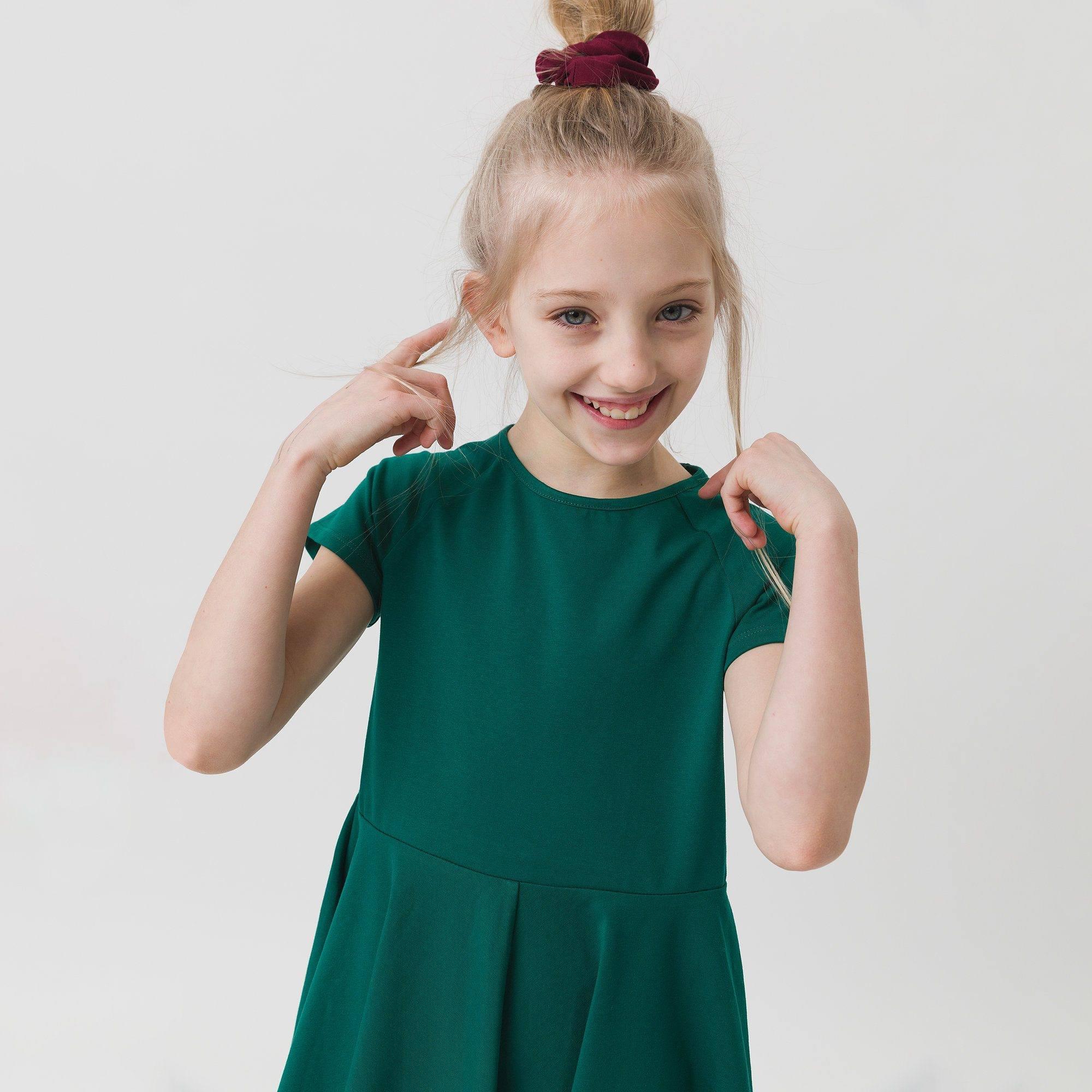 Bottle-green short sleeve dress