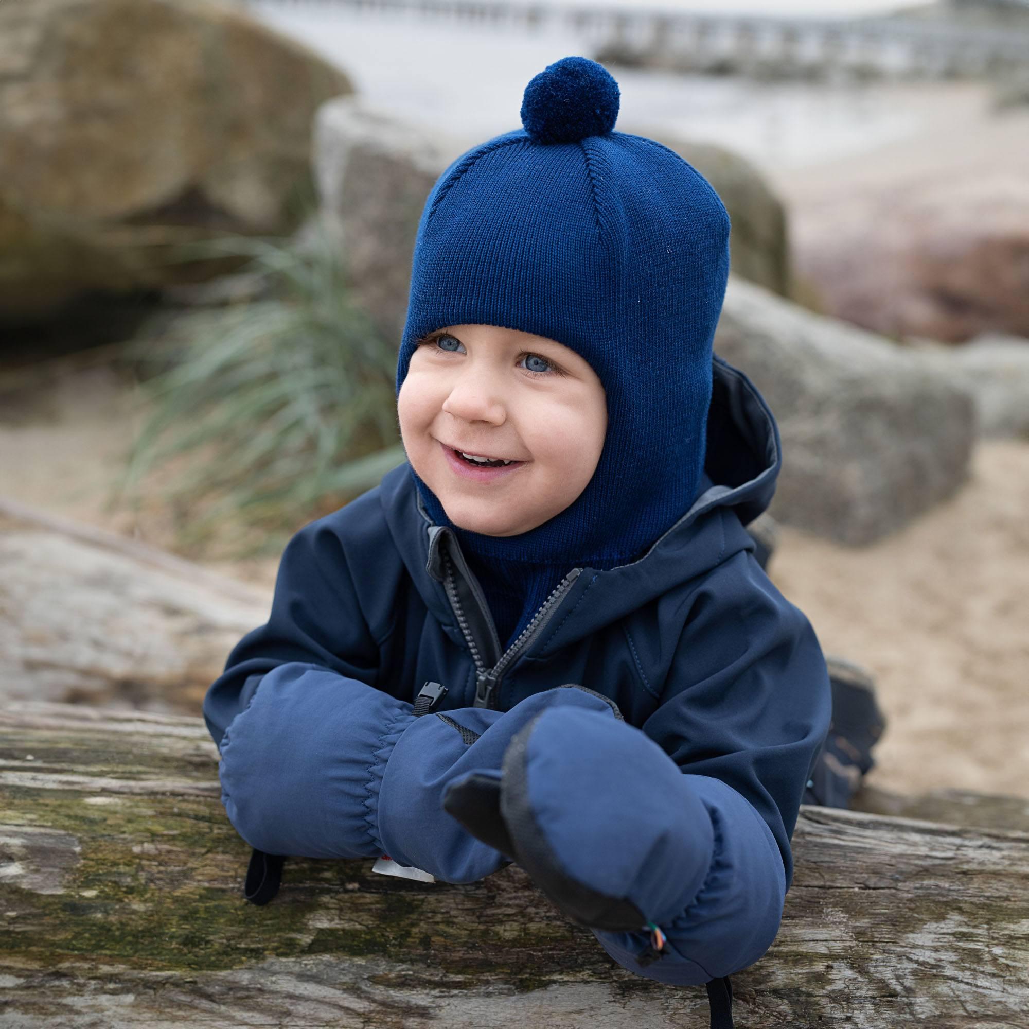 Navy blue winter mittens kids