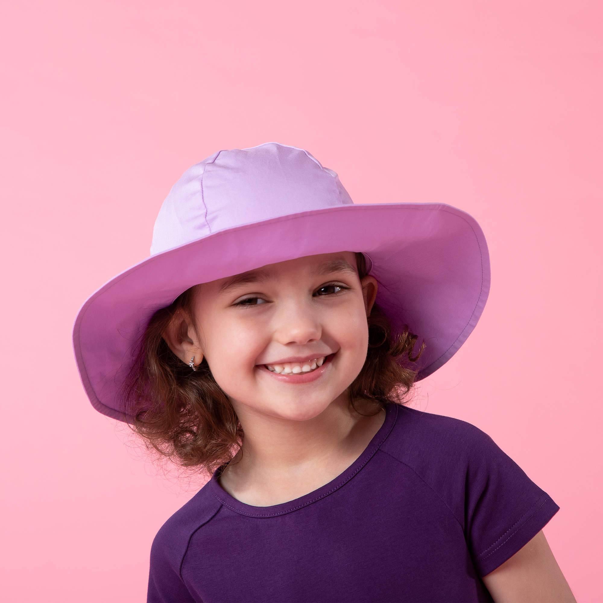 Light purple brimmed hat