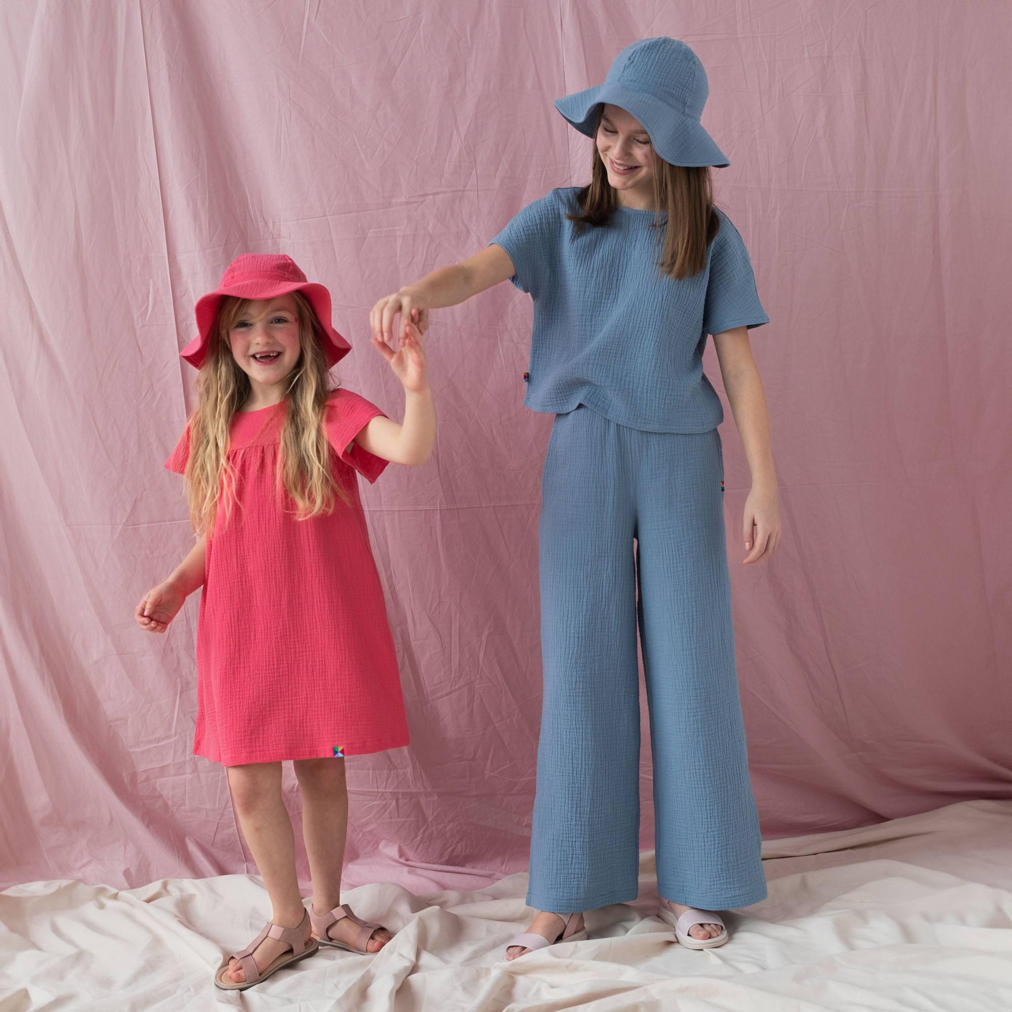 Coral muslin brimmed hat