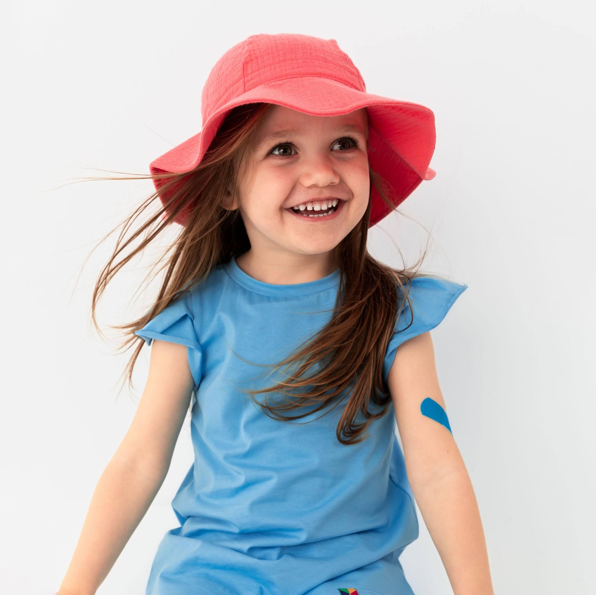 Coral muslin brimmed hat