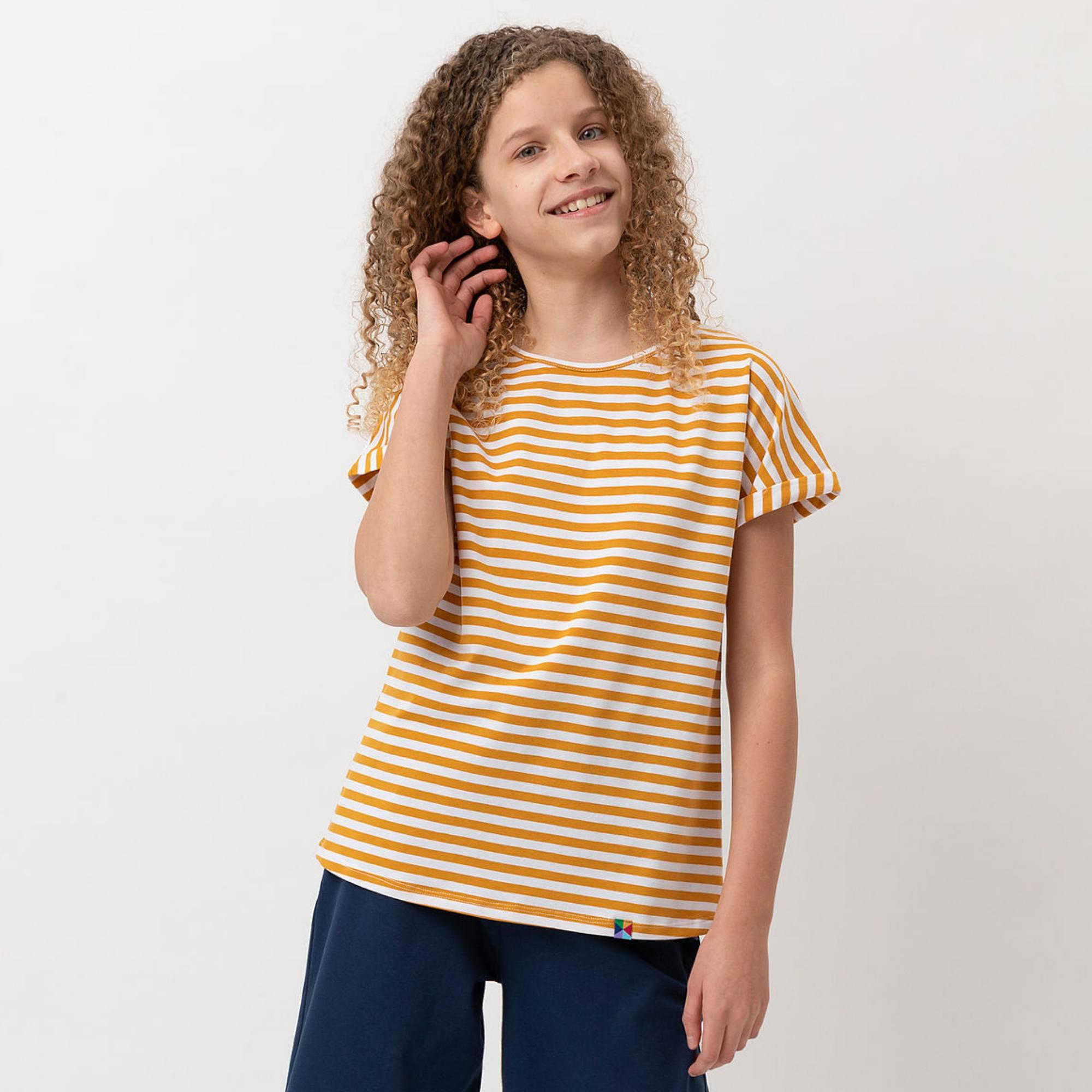 Mustard stripes crew neck shirt Junior