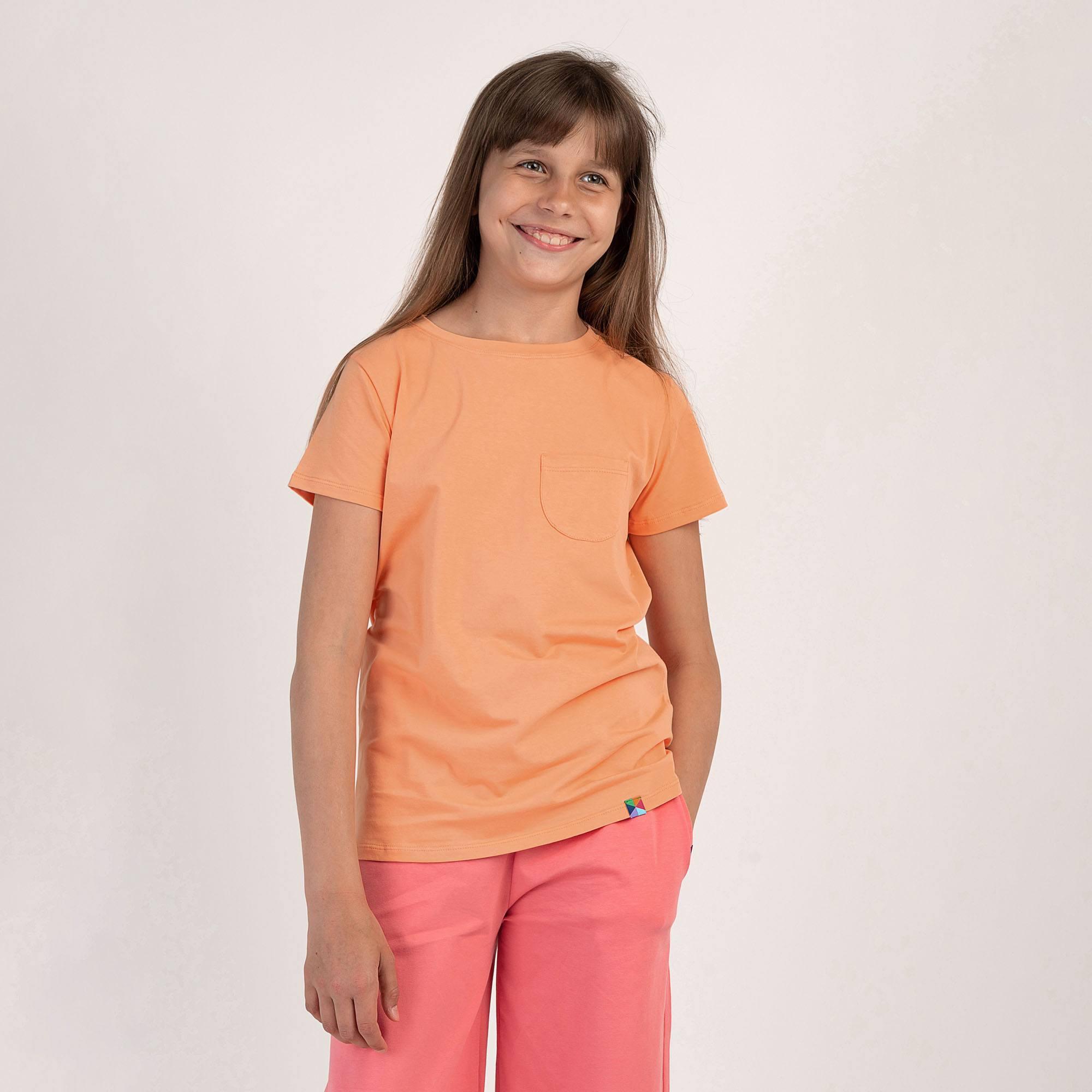 Apricot T-shirt with a pocket Junior