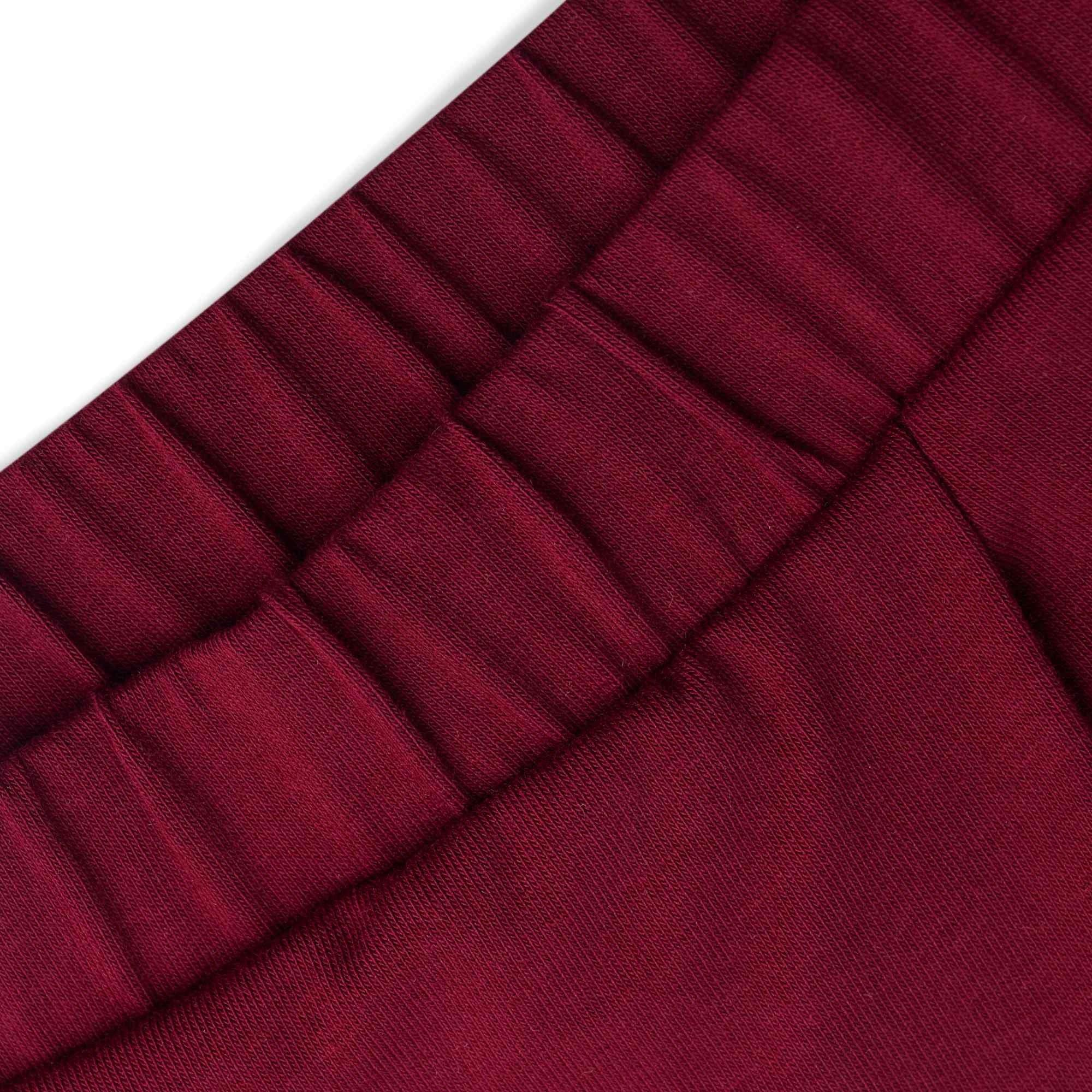 Burgundy pants with a pleat