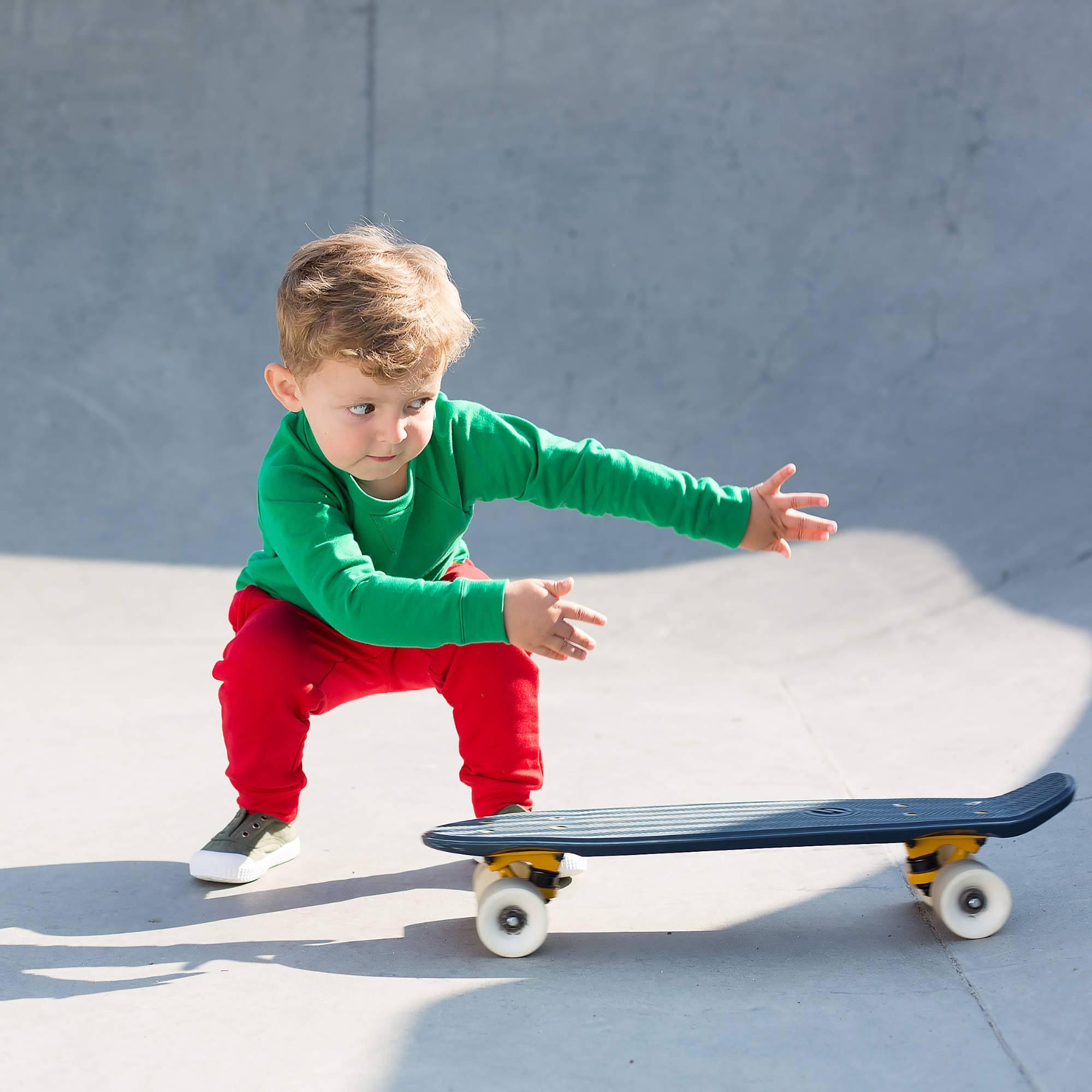 Red joggers with a back pocket