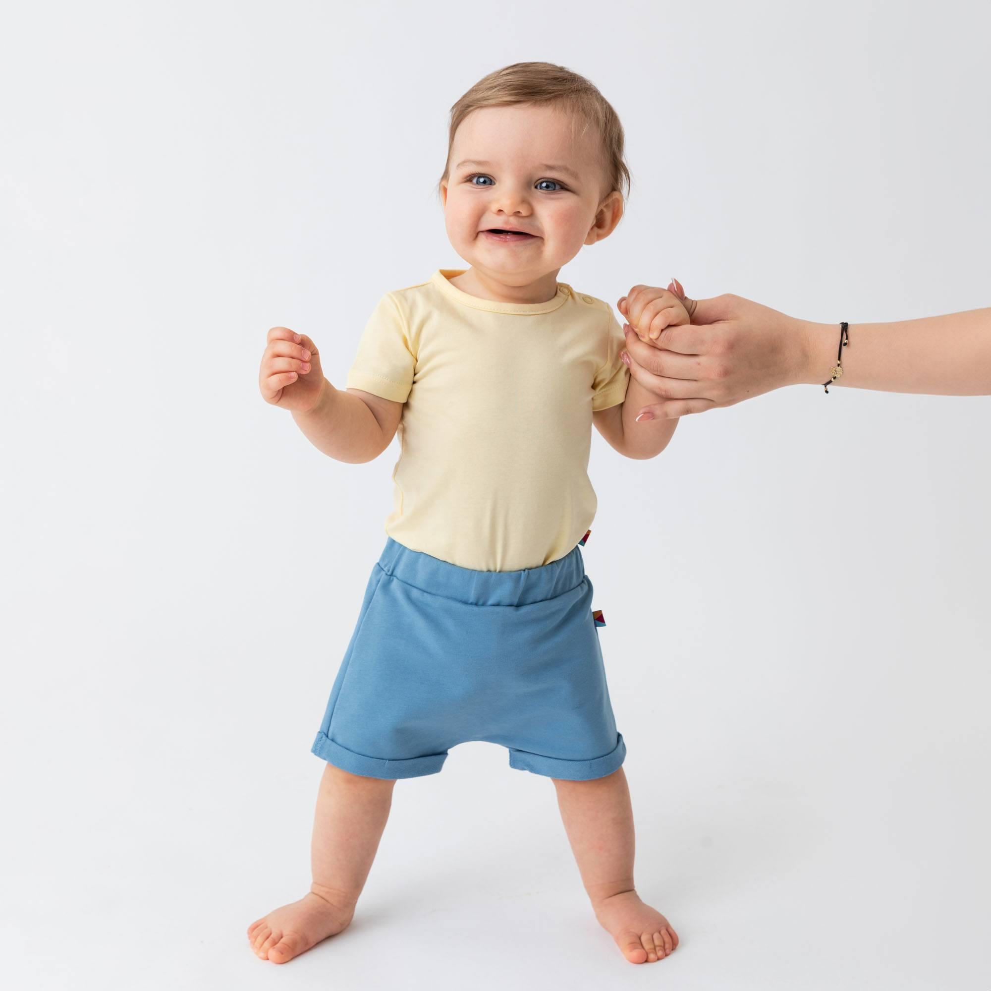 Light yellow short sleeve bodysuit