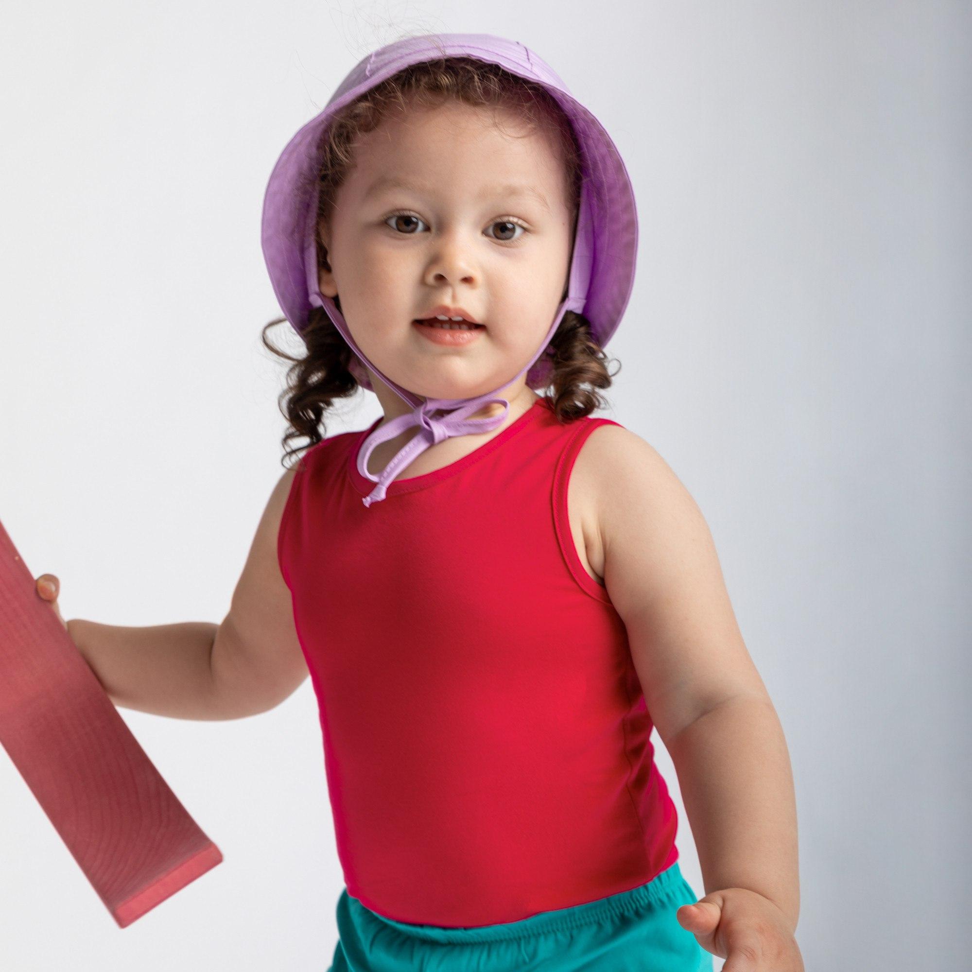 Light purple hat with drawstrings