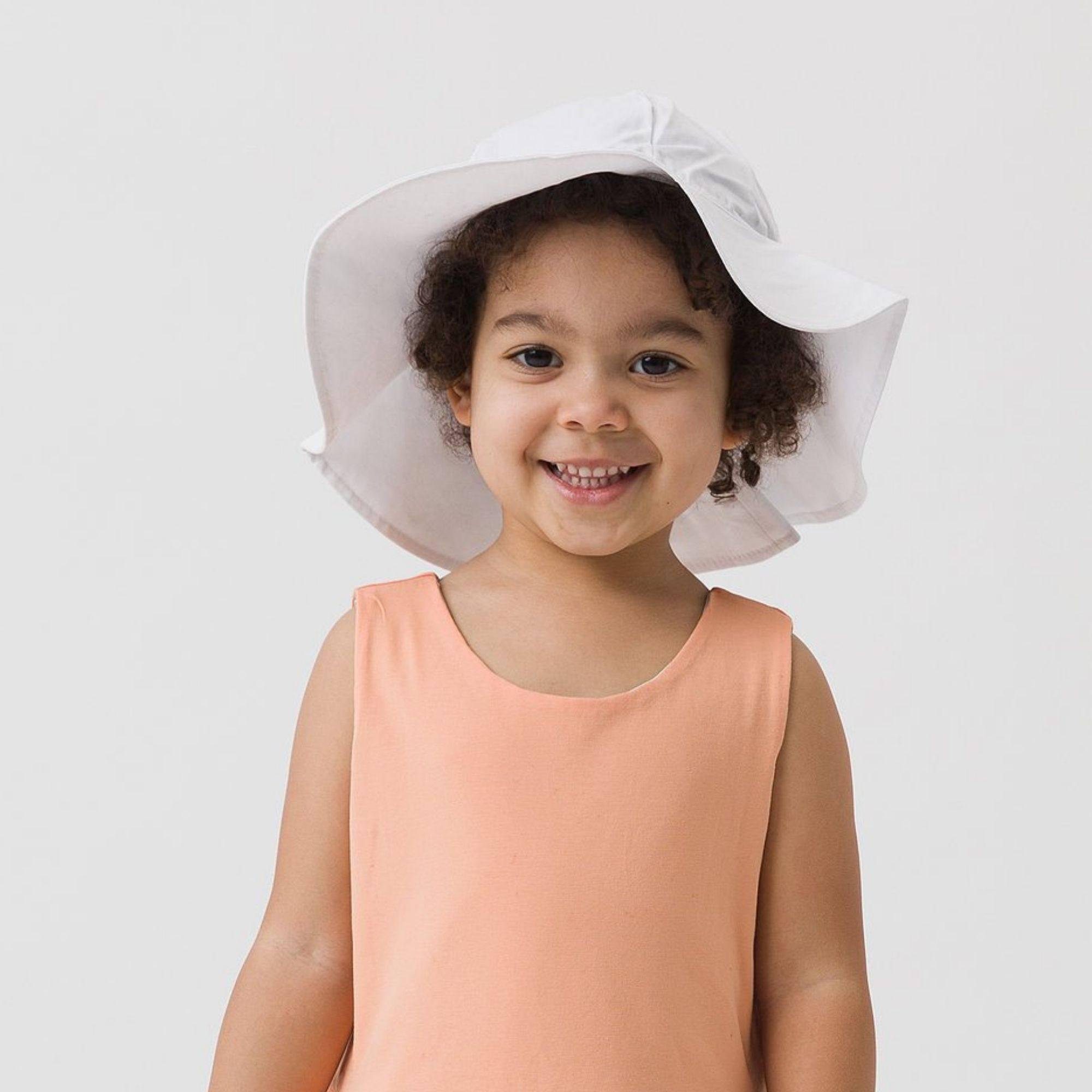 White brimmed hat