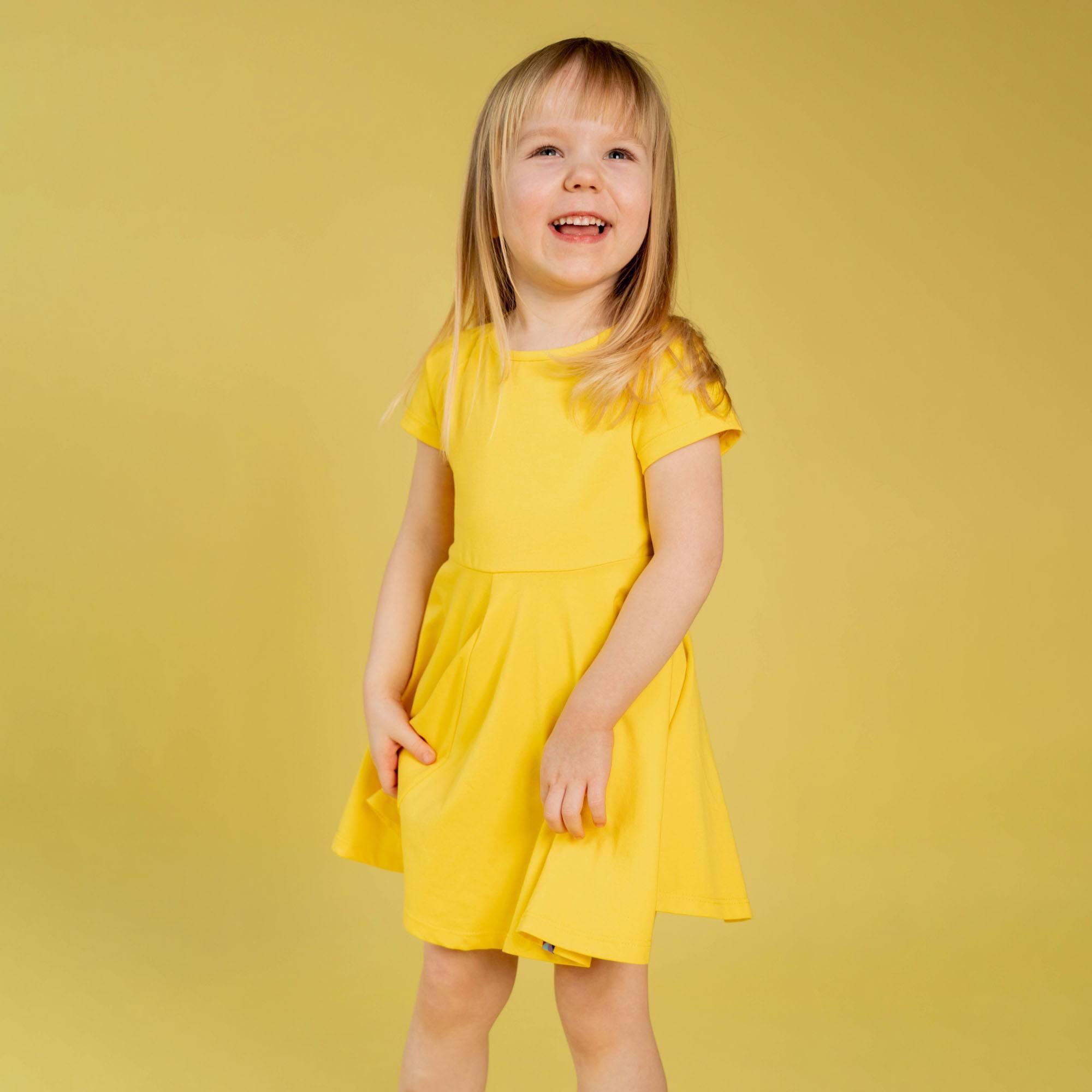 Yellow short sleeve dress