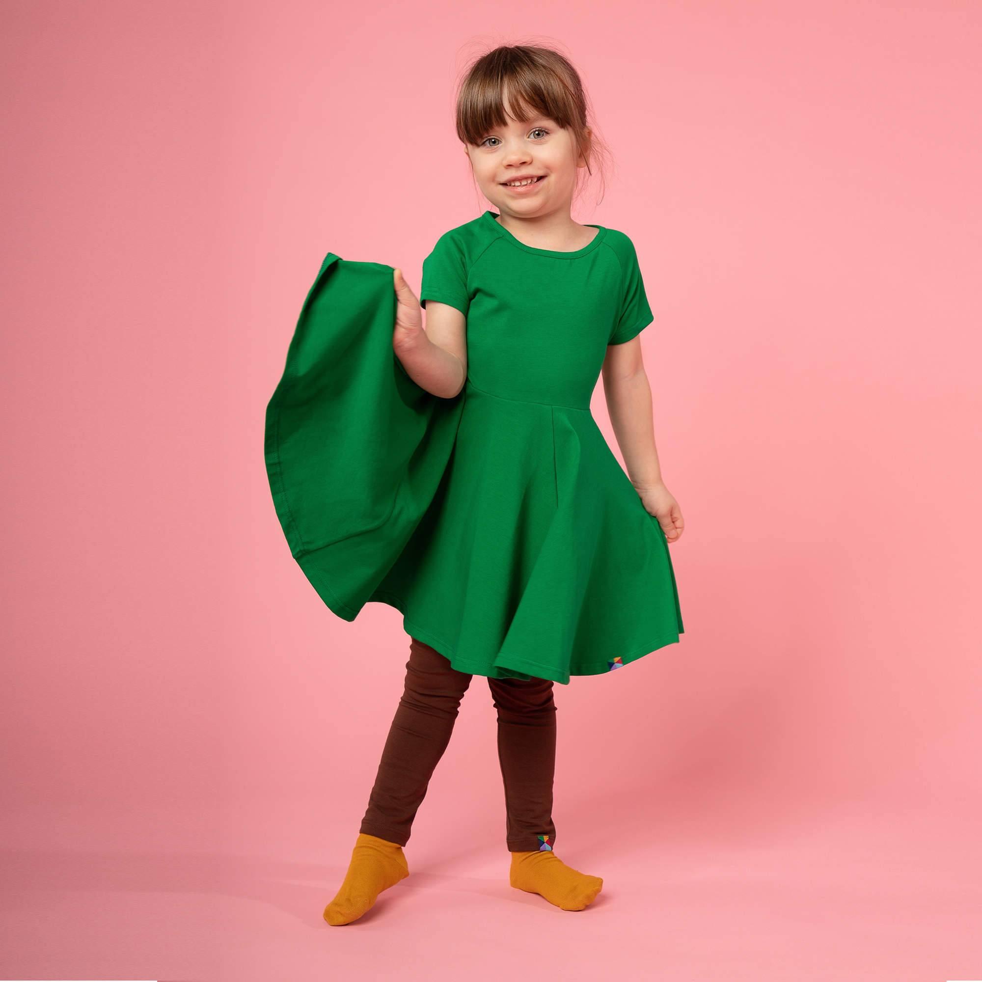 Green short sleeve dress