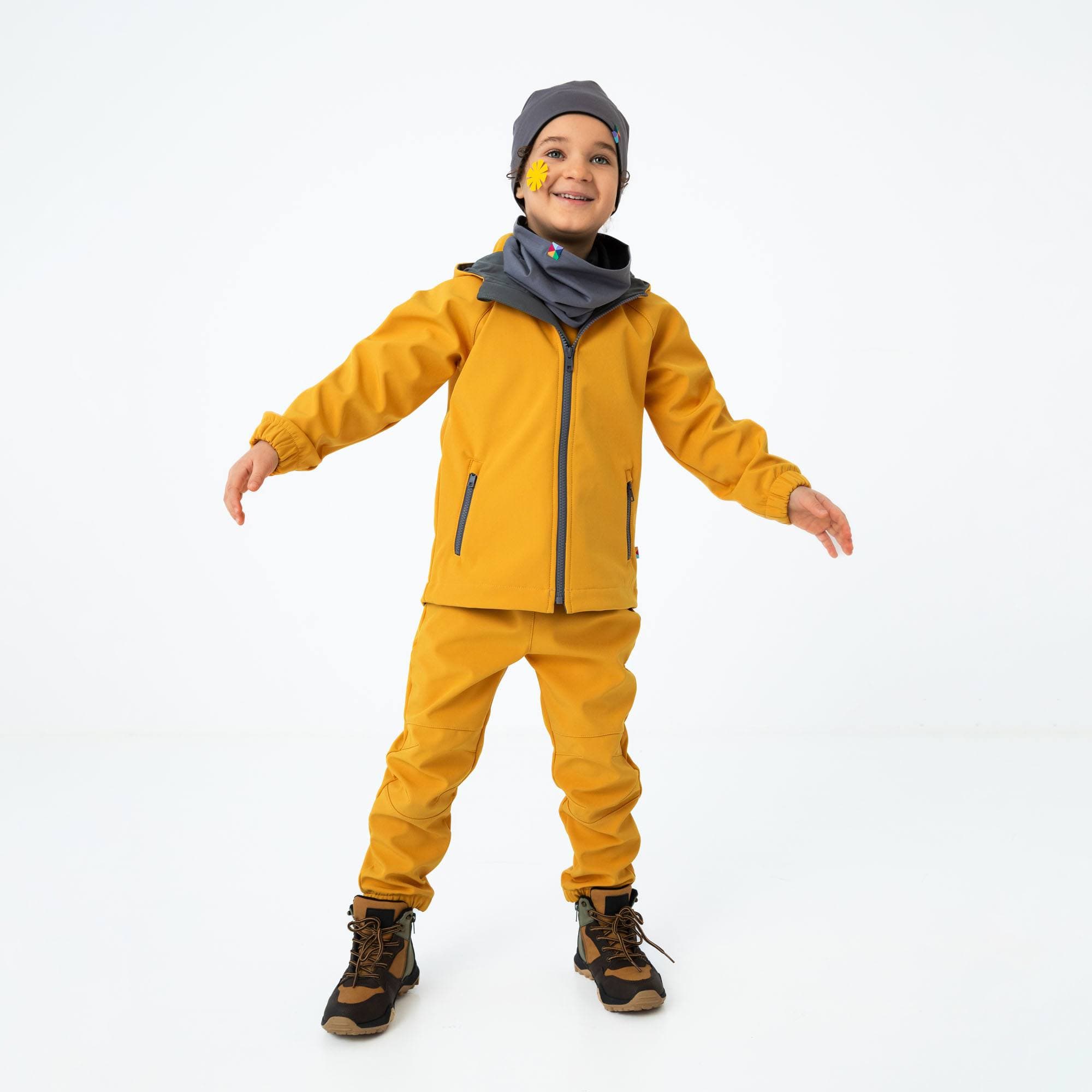 Mustard softshell pants kids