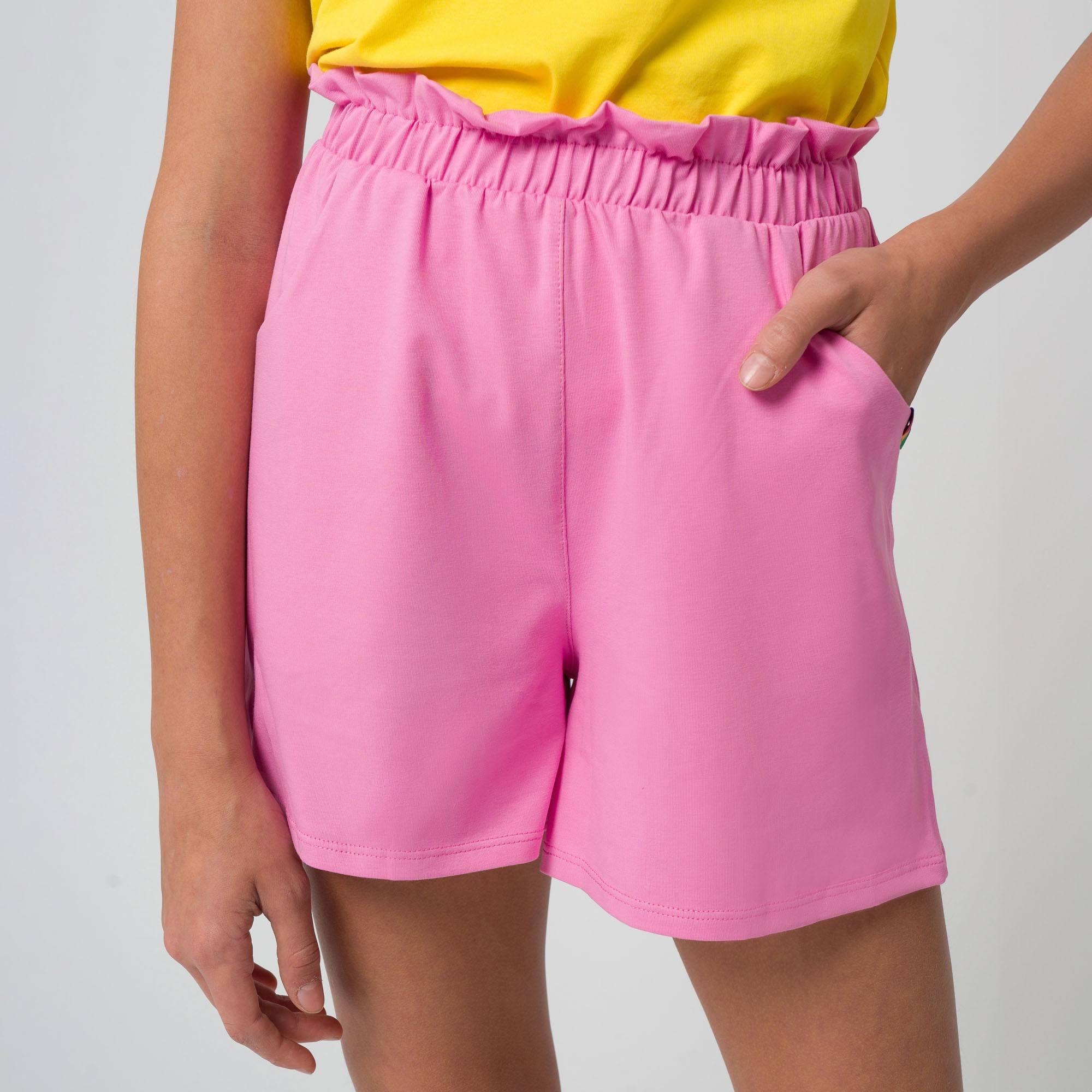 Pastel pink loose cut shorts Junior