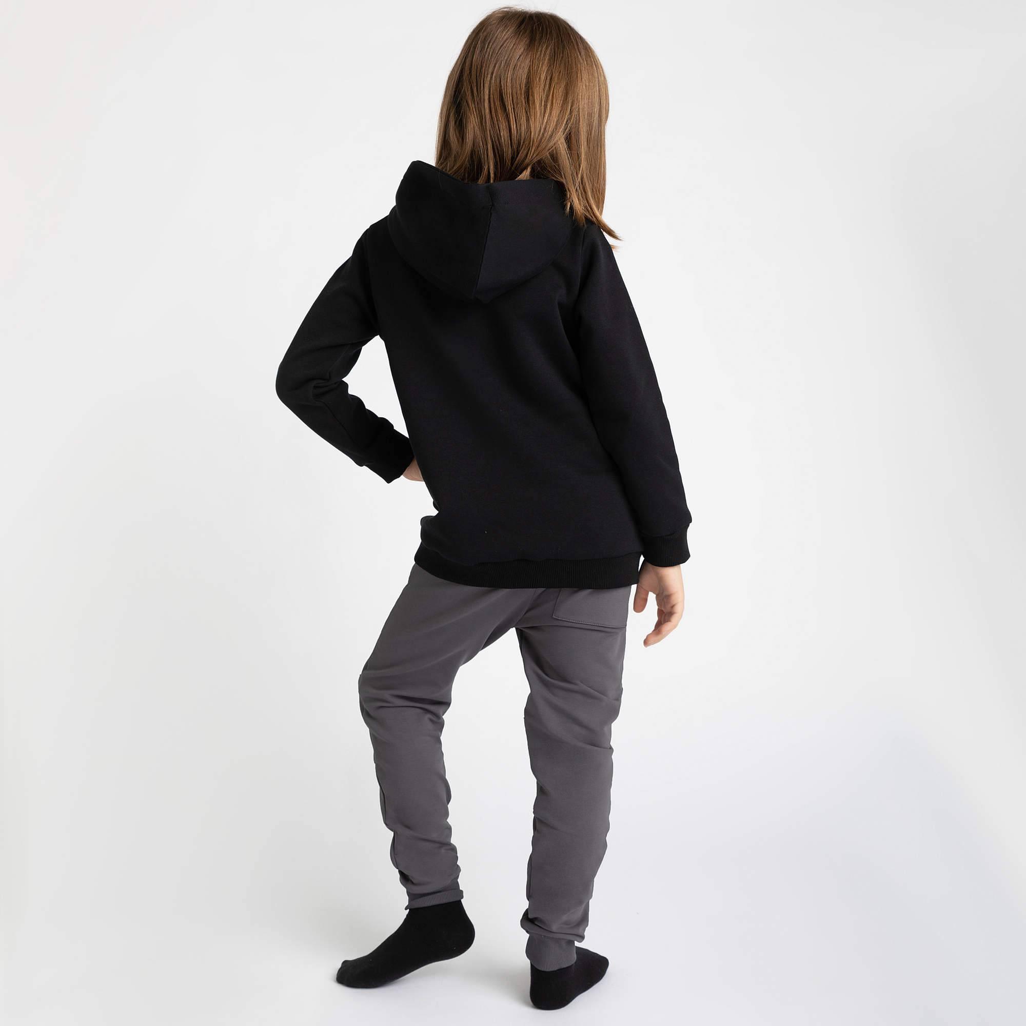 Black fleece-lined pullover hoodie