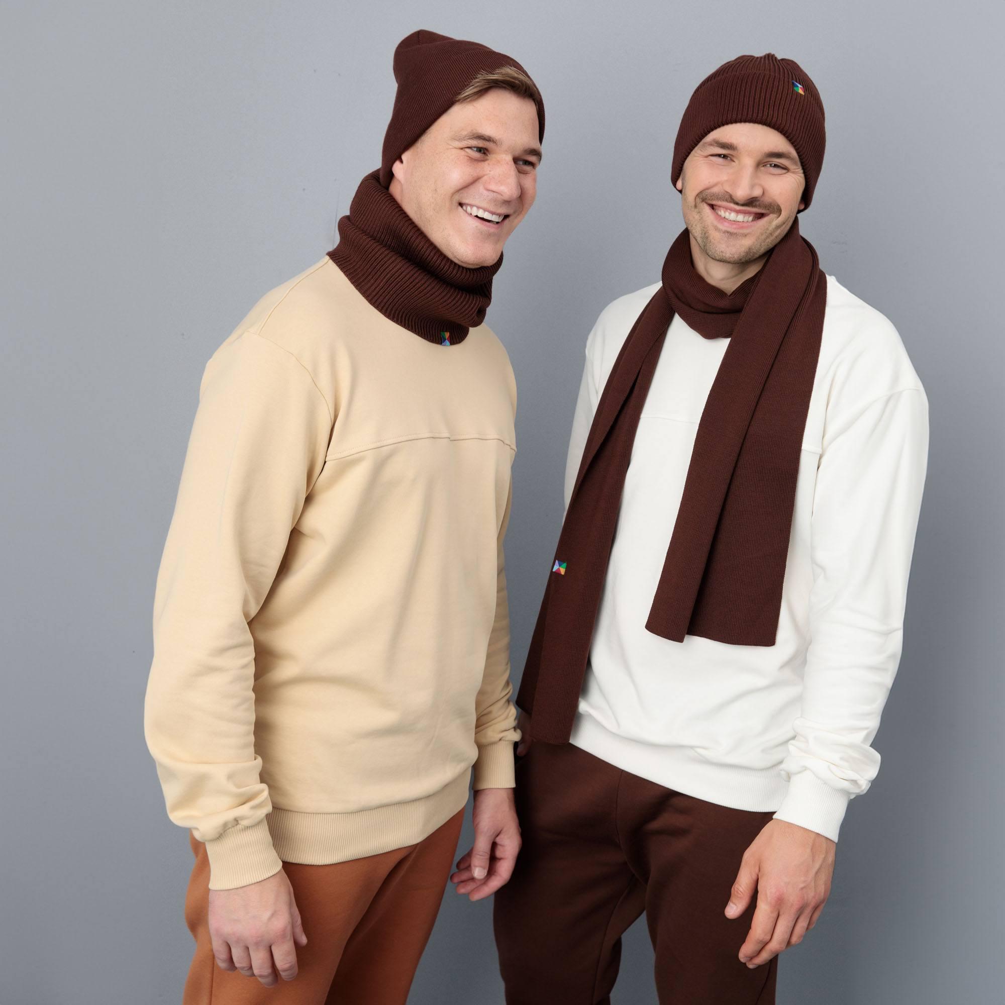 Brown merino wool hat adults