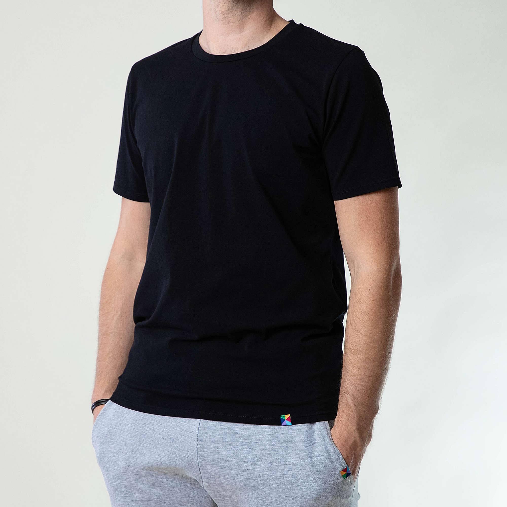 Black T-shirt Men