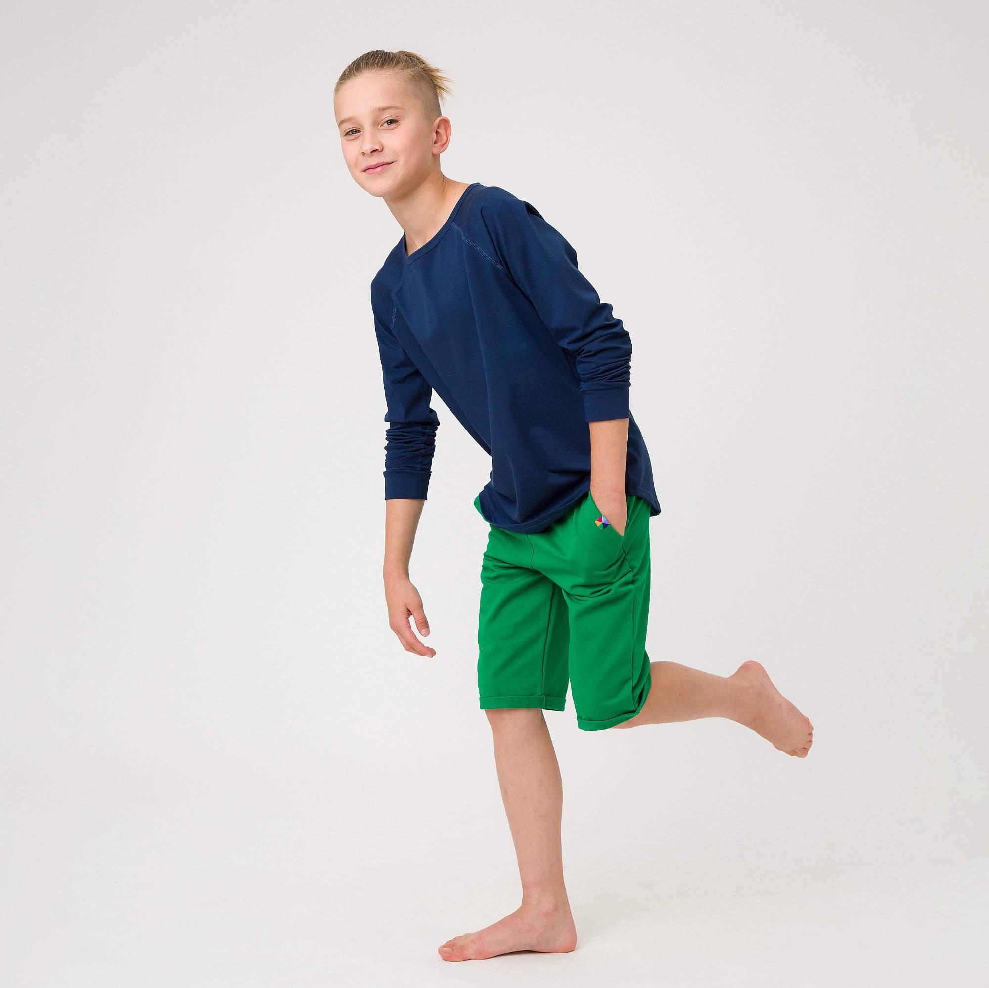 Green shorts Junior