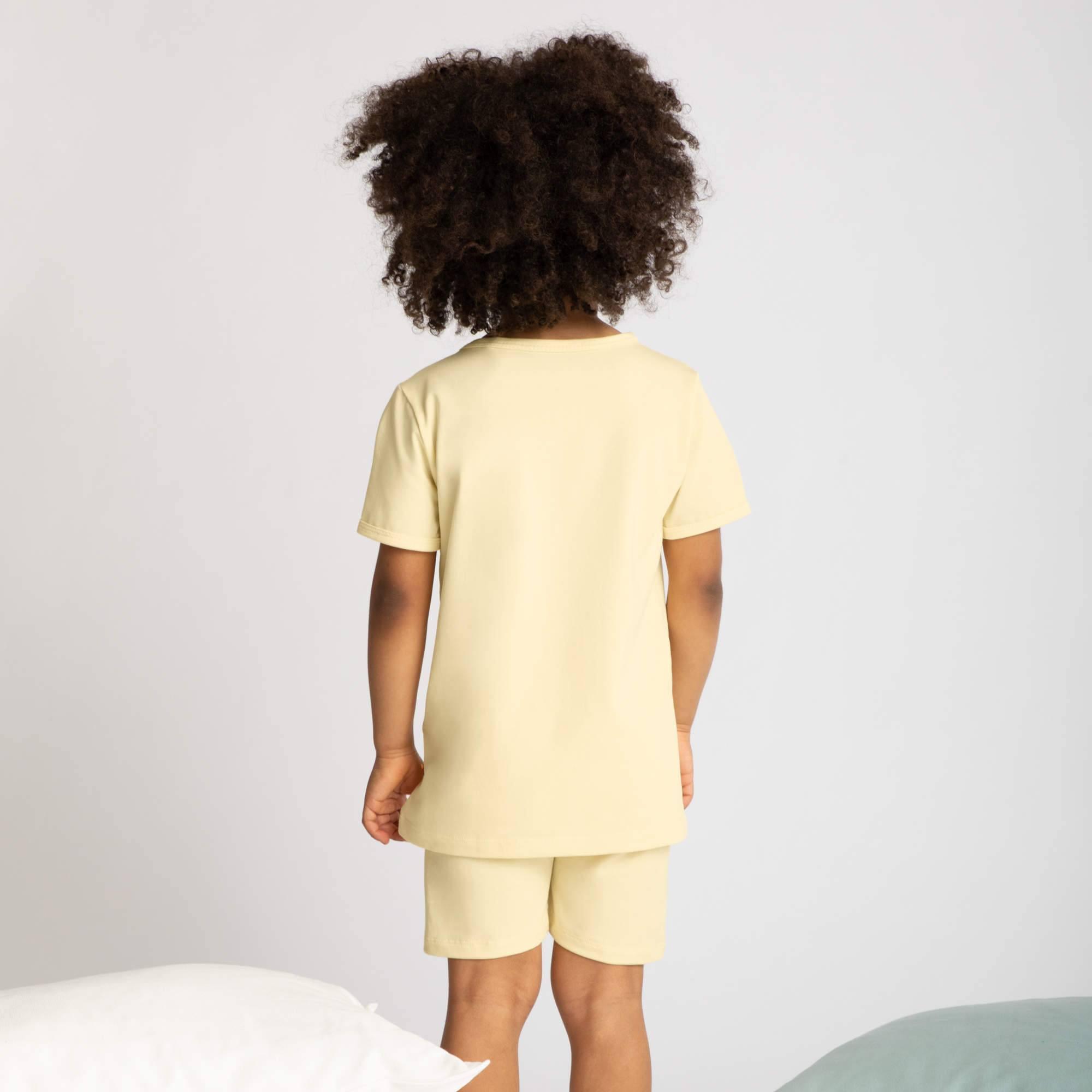 Light yellow short sleeve pyjamas