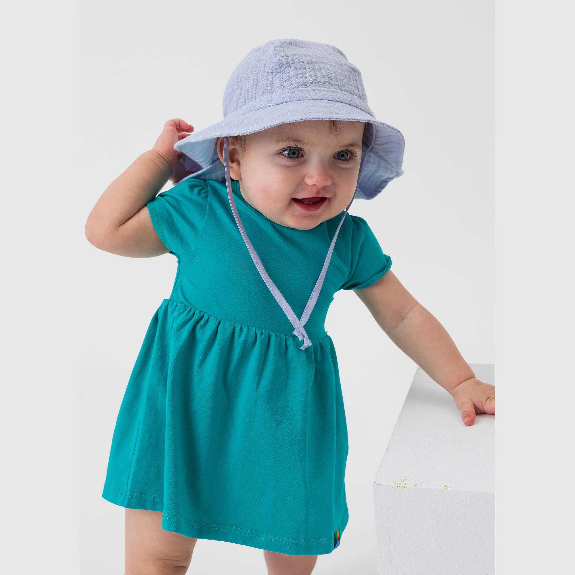 Light blue muslin hat with strings Baby