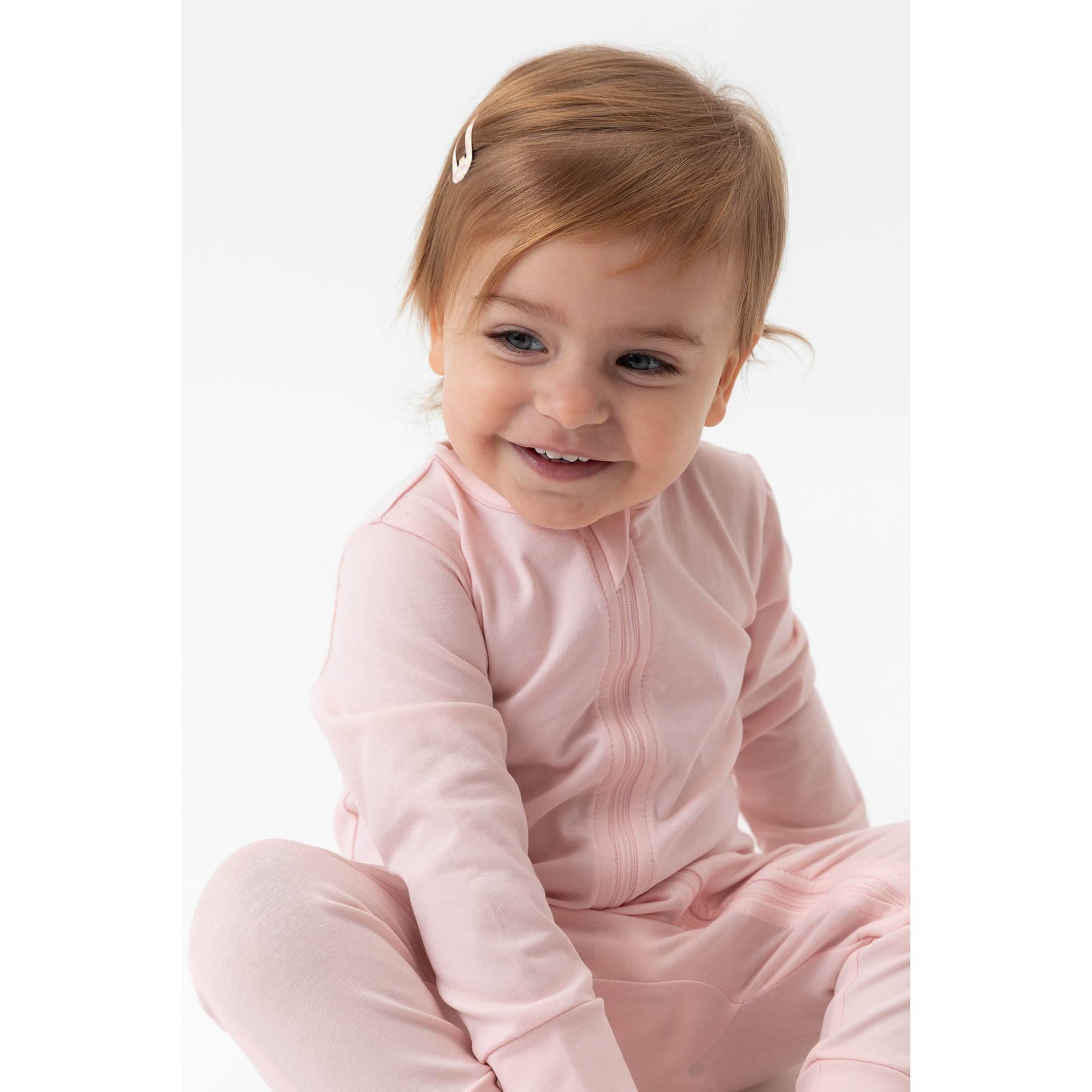 Light pink romper suit