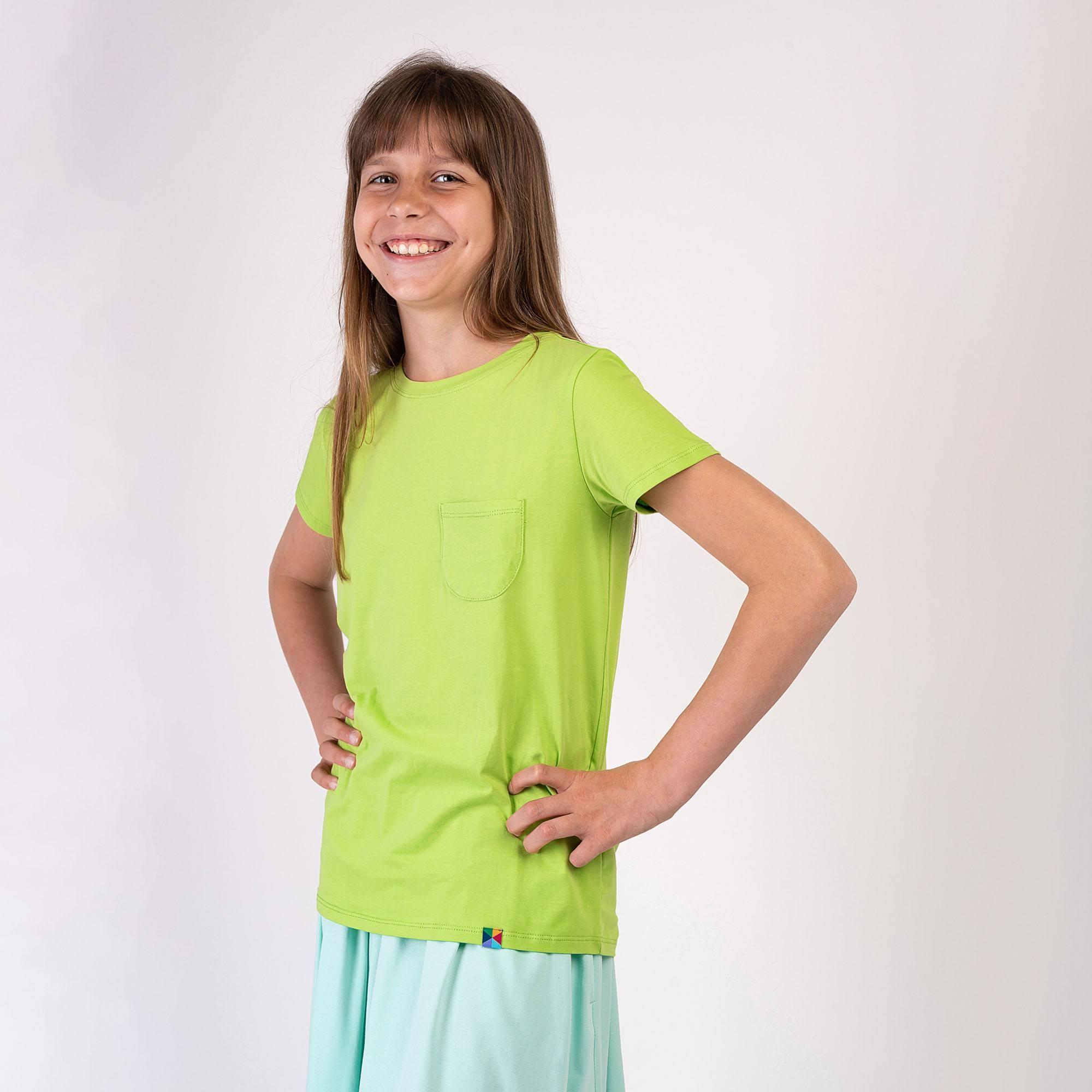 Lime green T-shirt with a pocket Junior