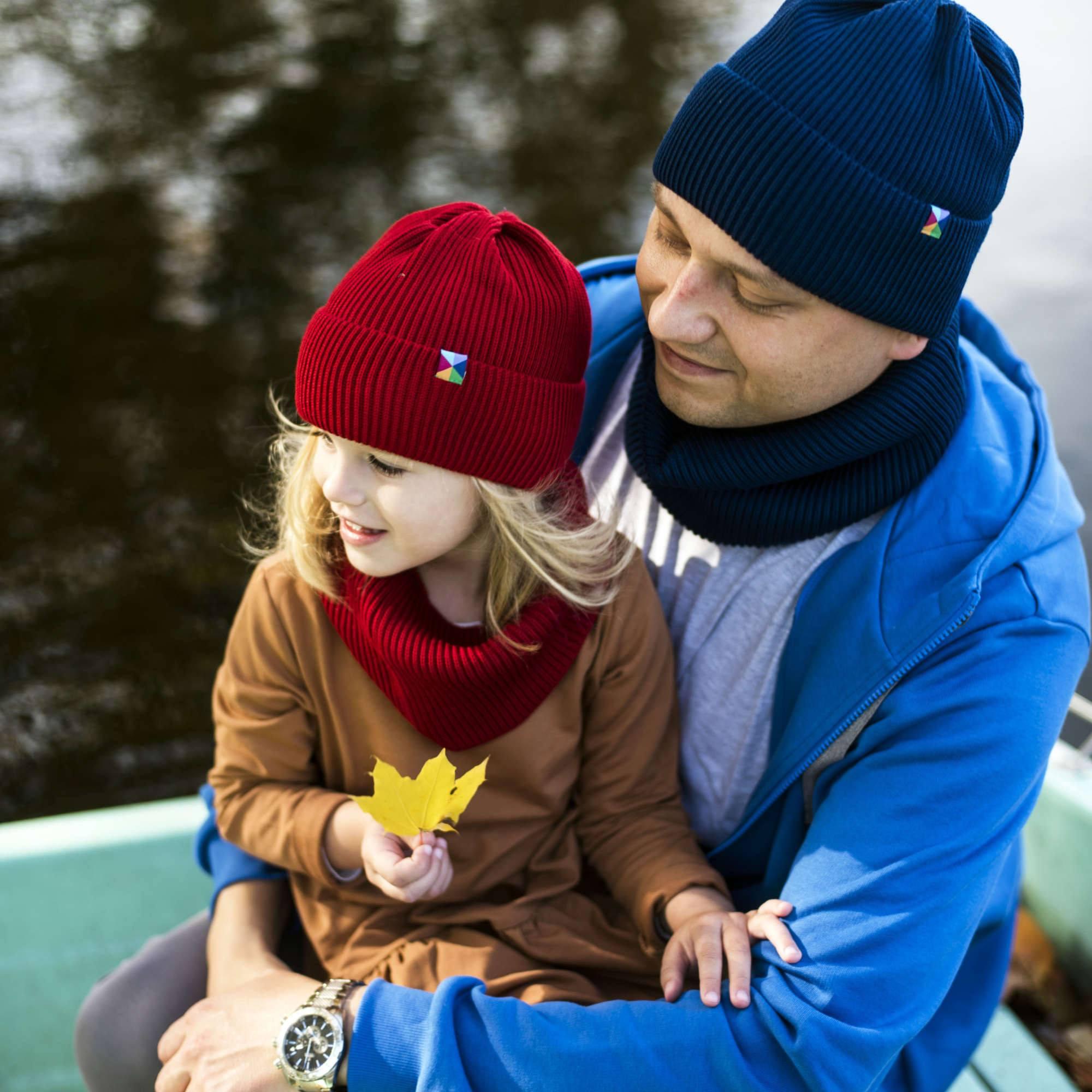 Red merino wool hat kids