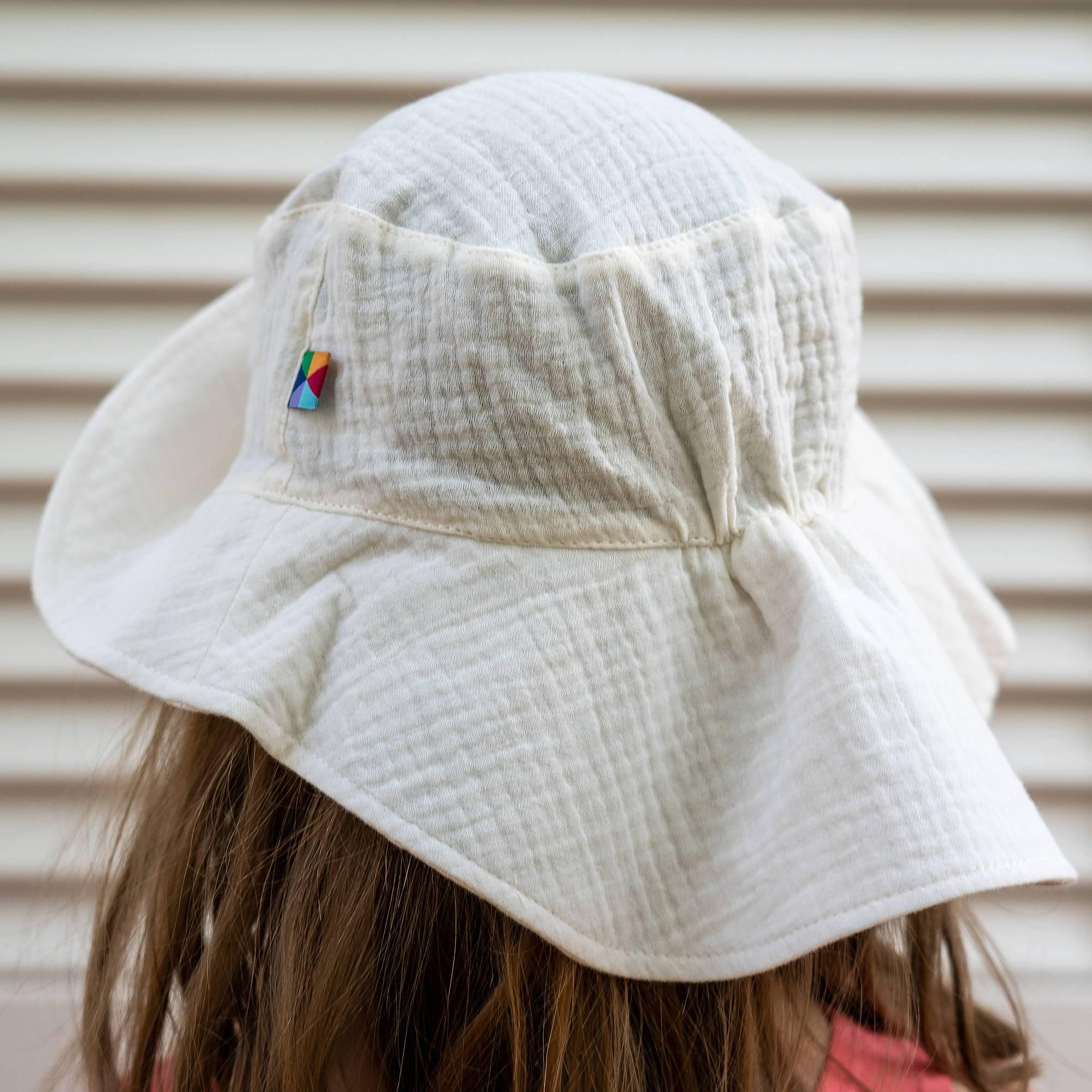 Ecru muslin hat