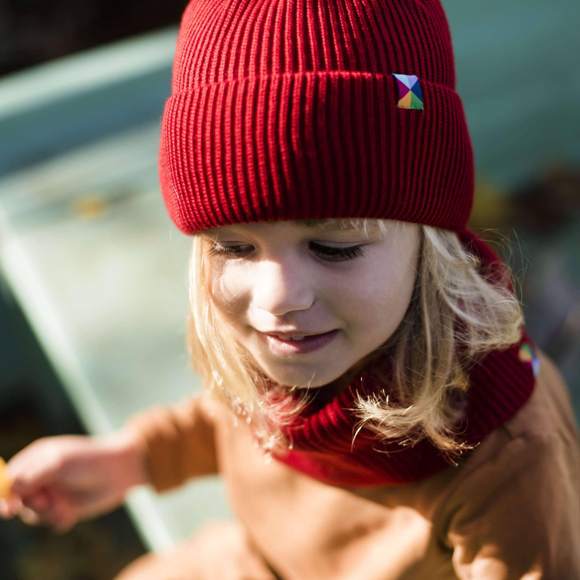 Red merino wool hat kids