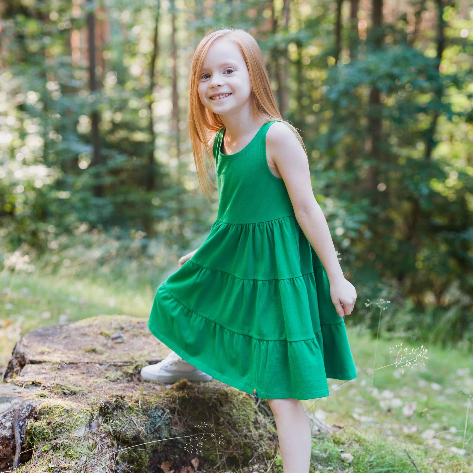 Green sleeveless dress