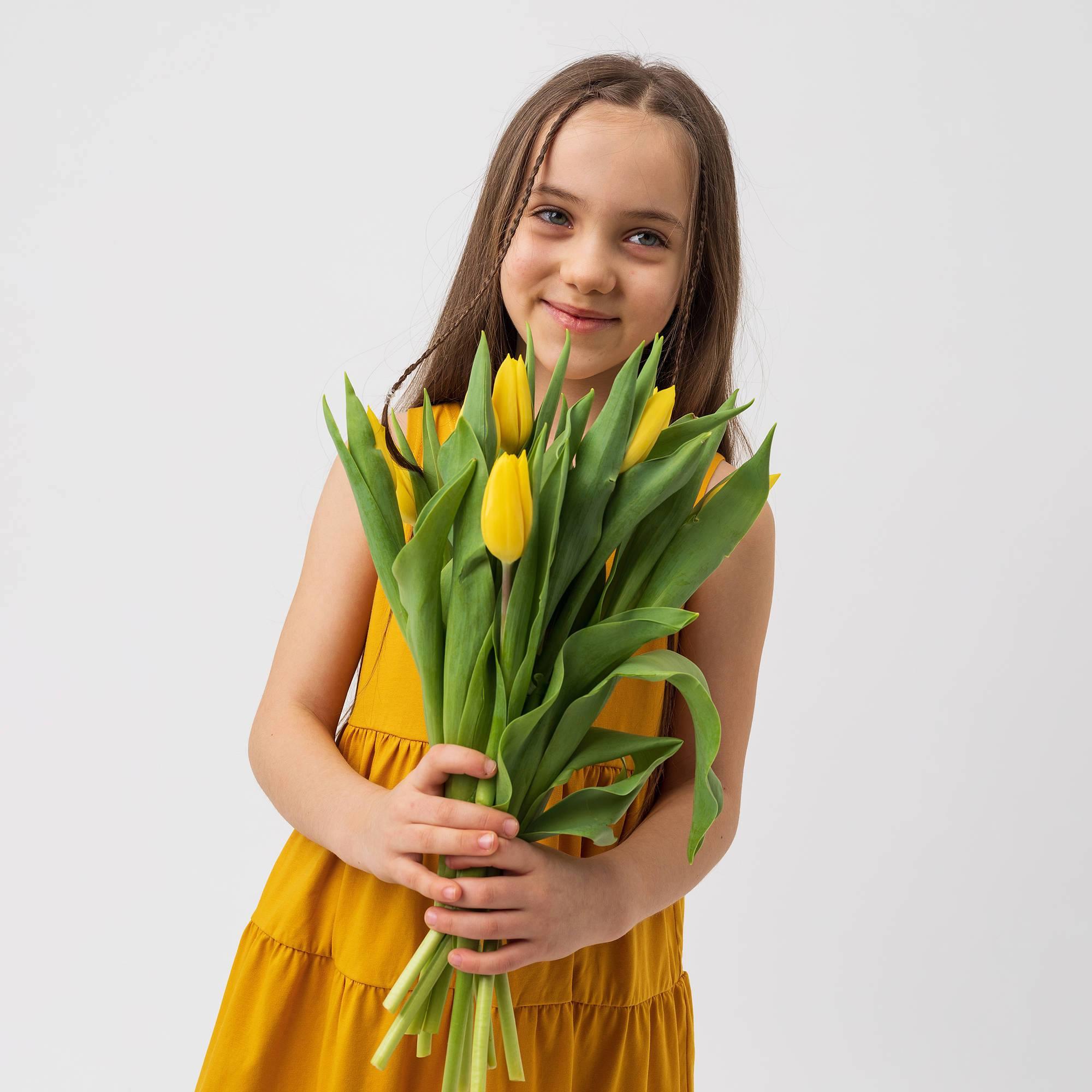 Mustard sleeveless dress