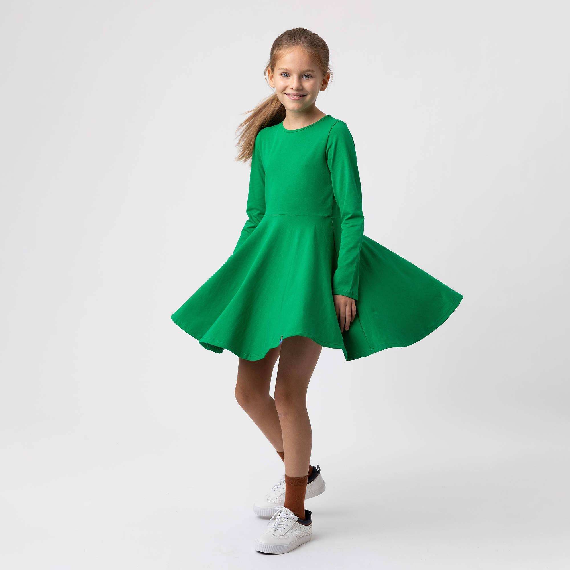 Green long sleeve dress