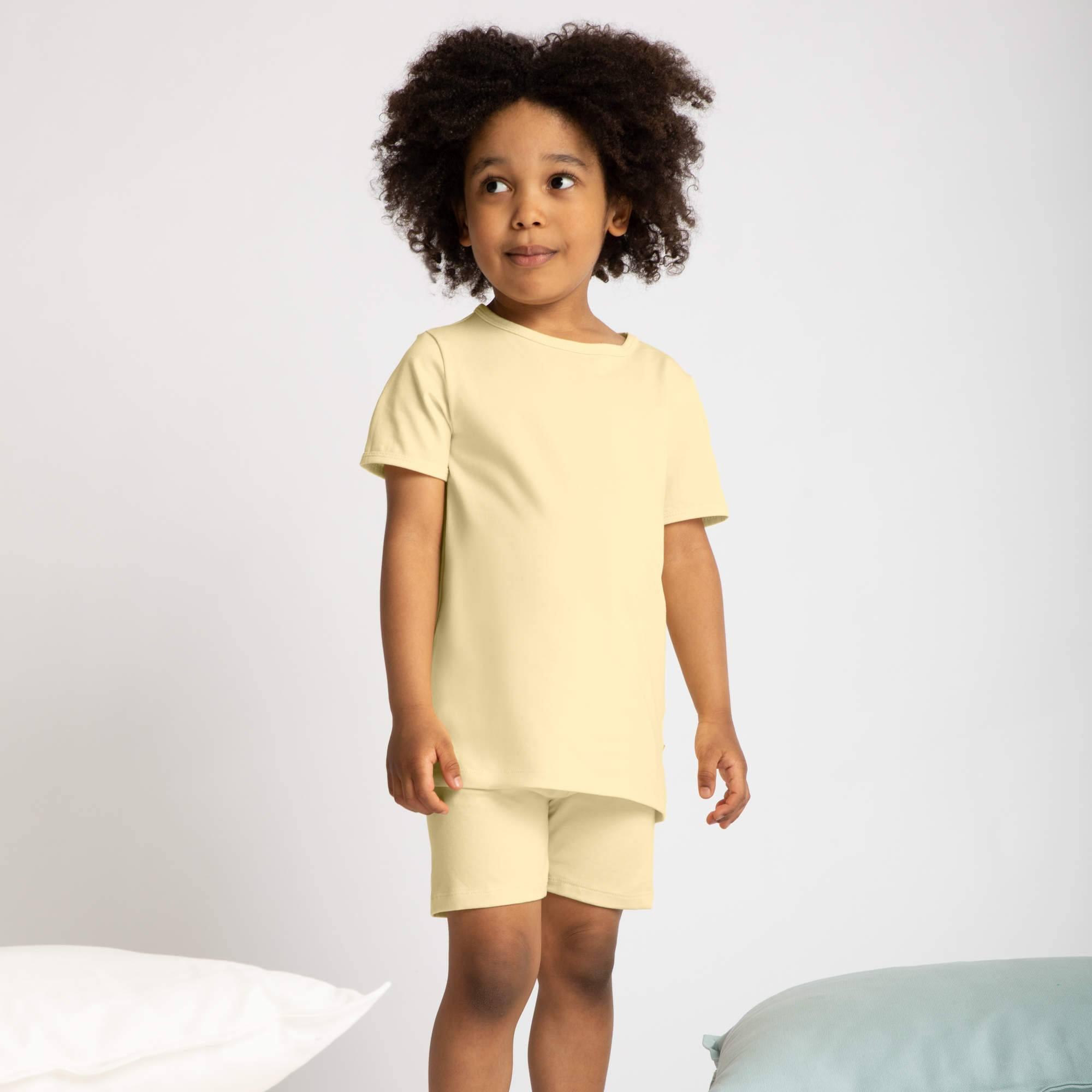 Light yellow short sleeve pyjamas