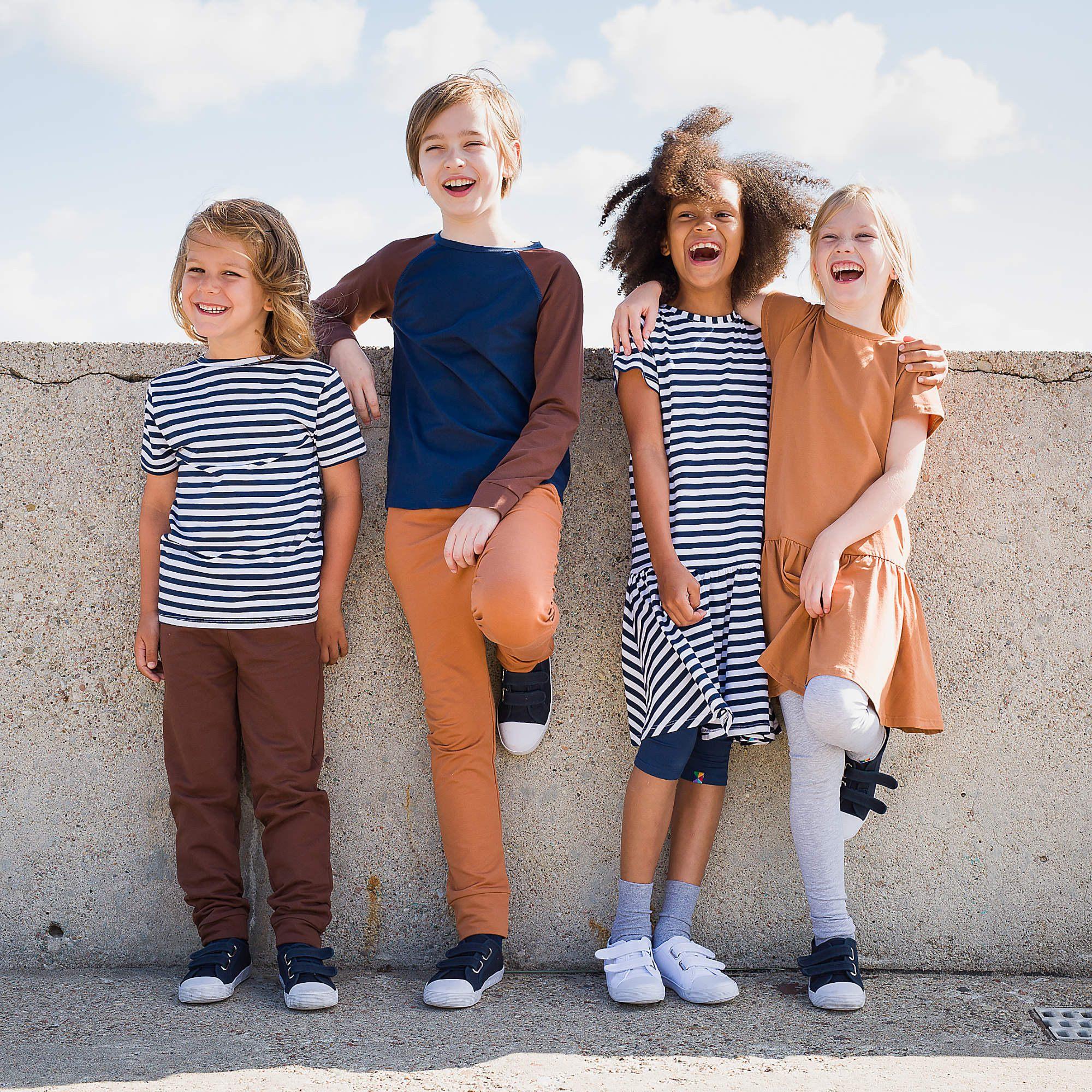 Navy blue stripes T-shirt